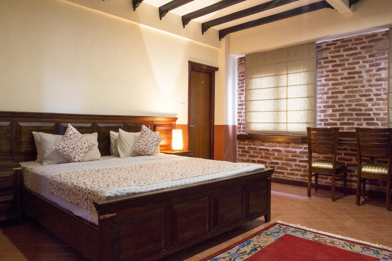 Traditional Comfort Boutique Hotel Katmandu Eksteriør billede