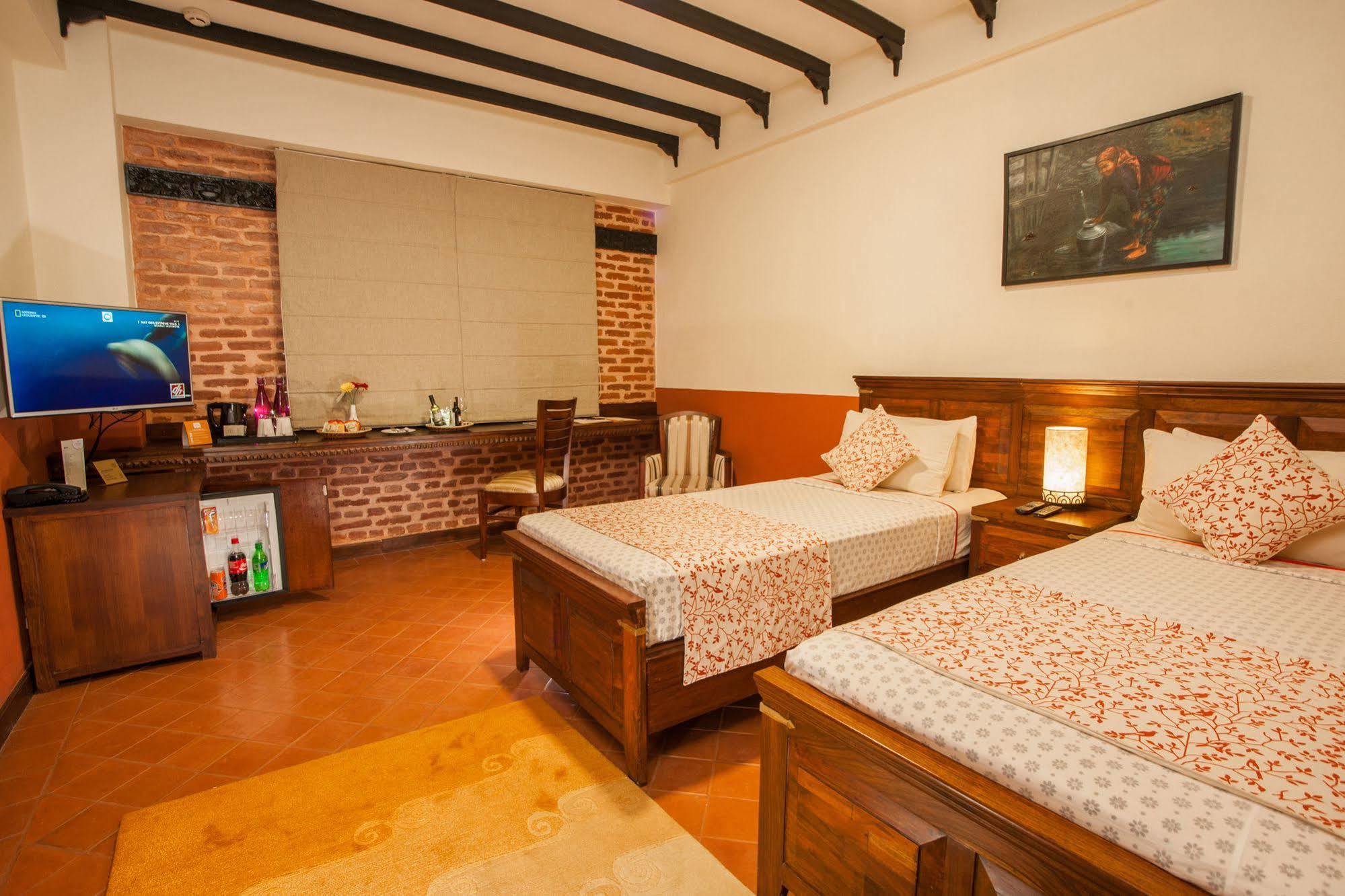 Traditional Comfort Boutique Hotel Katmandu Eksteriør billede