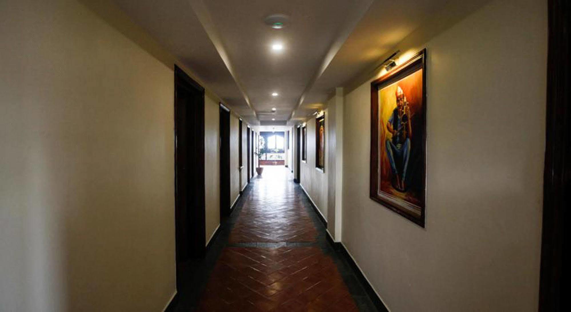 Traditional Comfort Boutique Hotel Katmandu Eksteriør billede